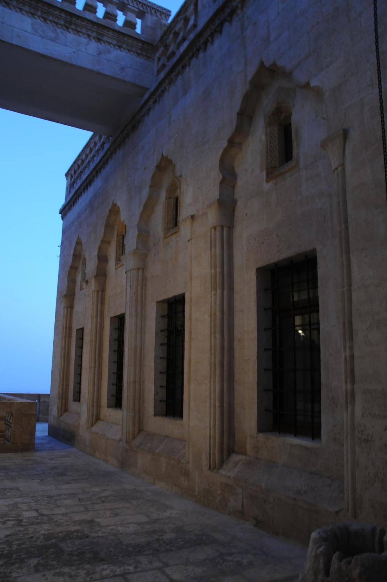 מרדין Zinciriye Hotel מראה חיצוני תמונה